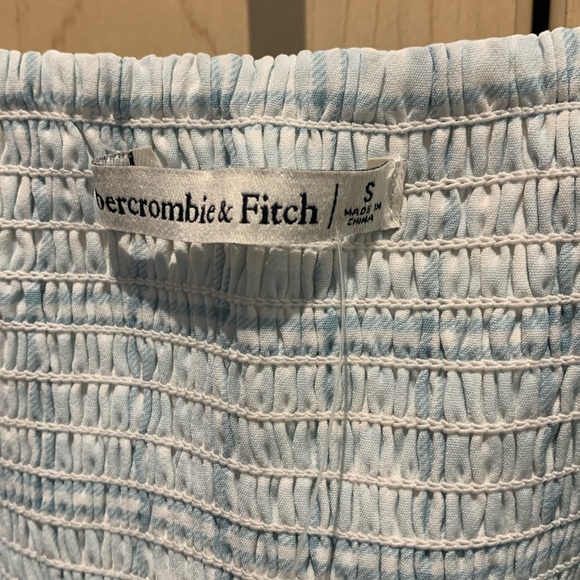 Brand new Abercrombie and Finch tank top - Picture 3 of 4